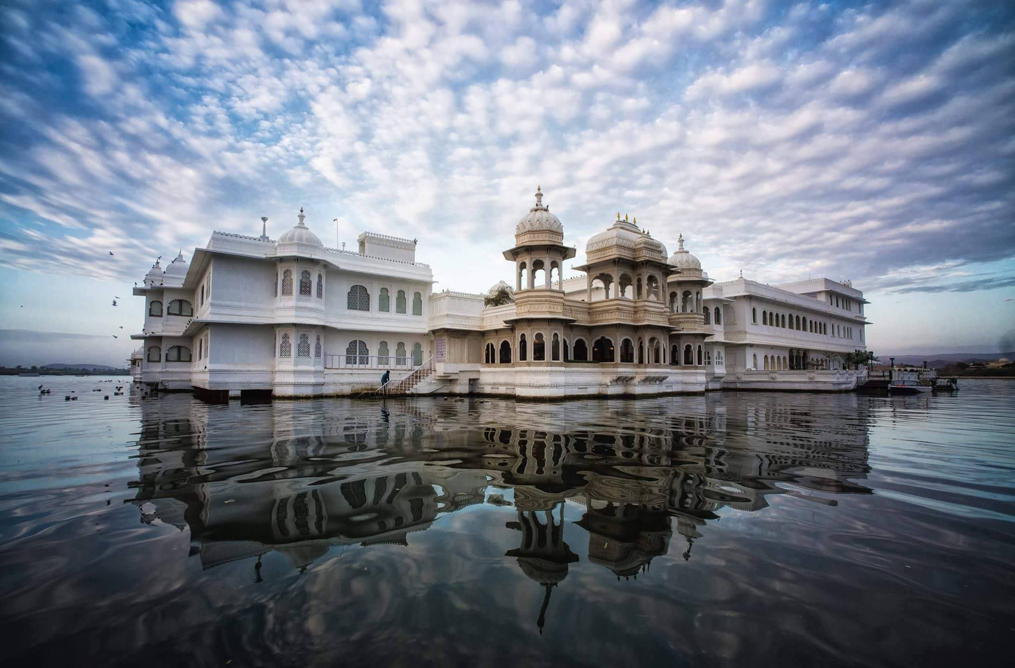 Taj Lake Palace Image