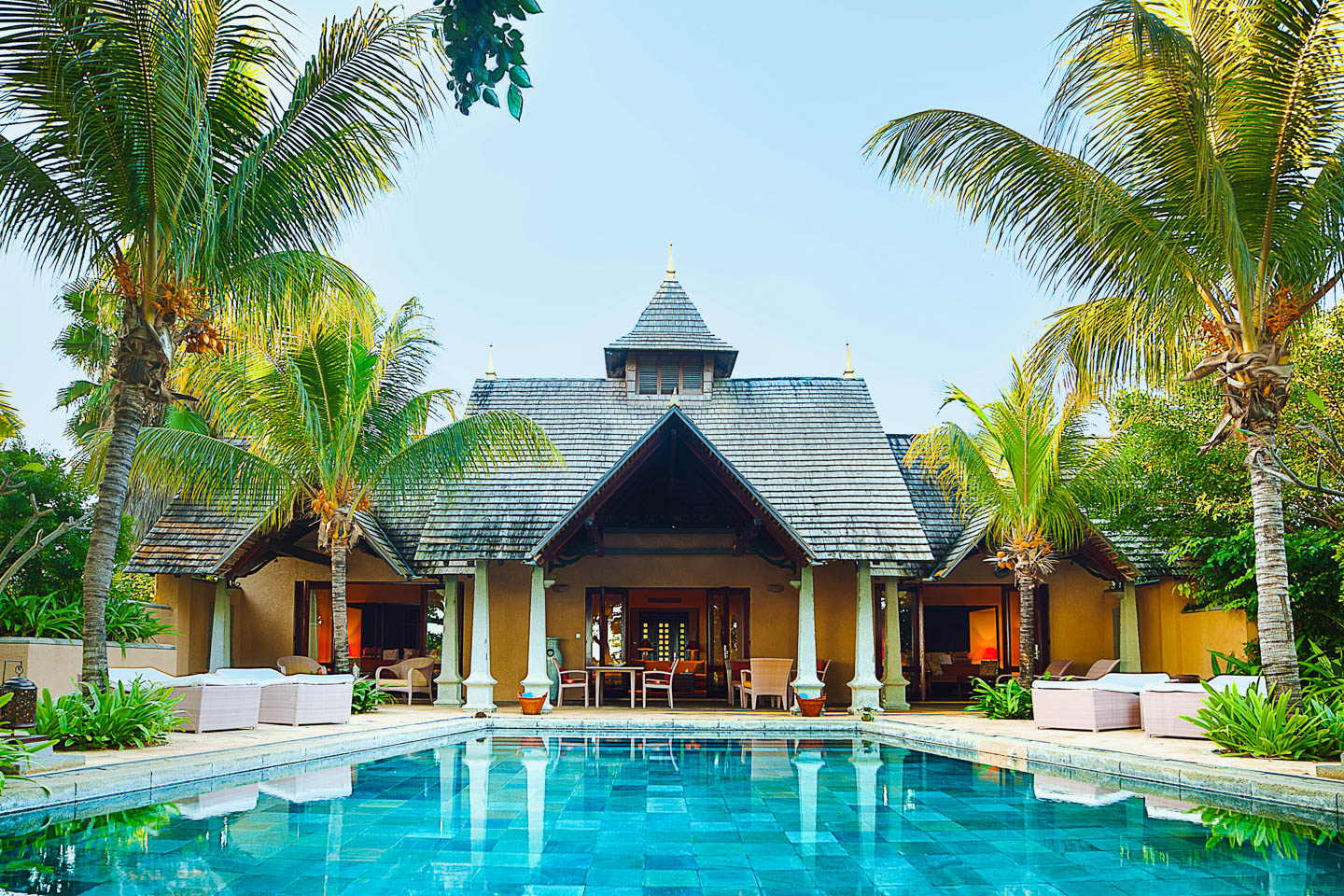 Maradiva Villas Resort & Spa Image