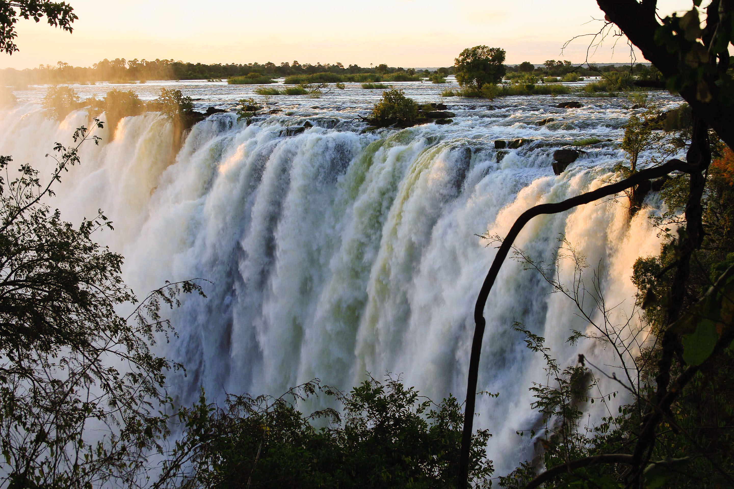 Victoria Falls Image