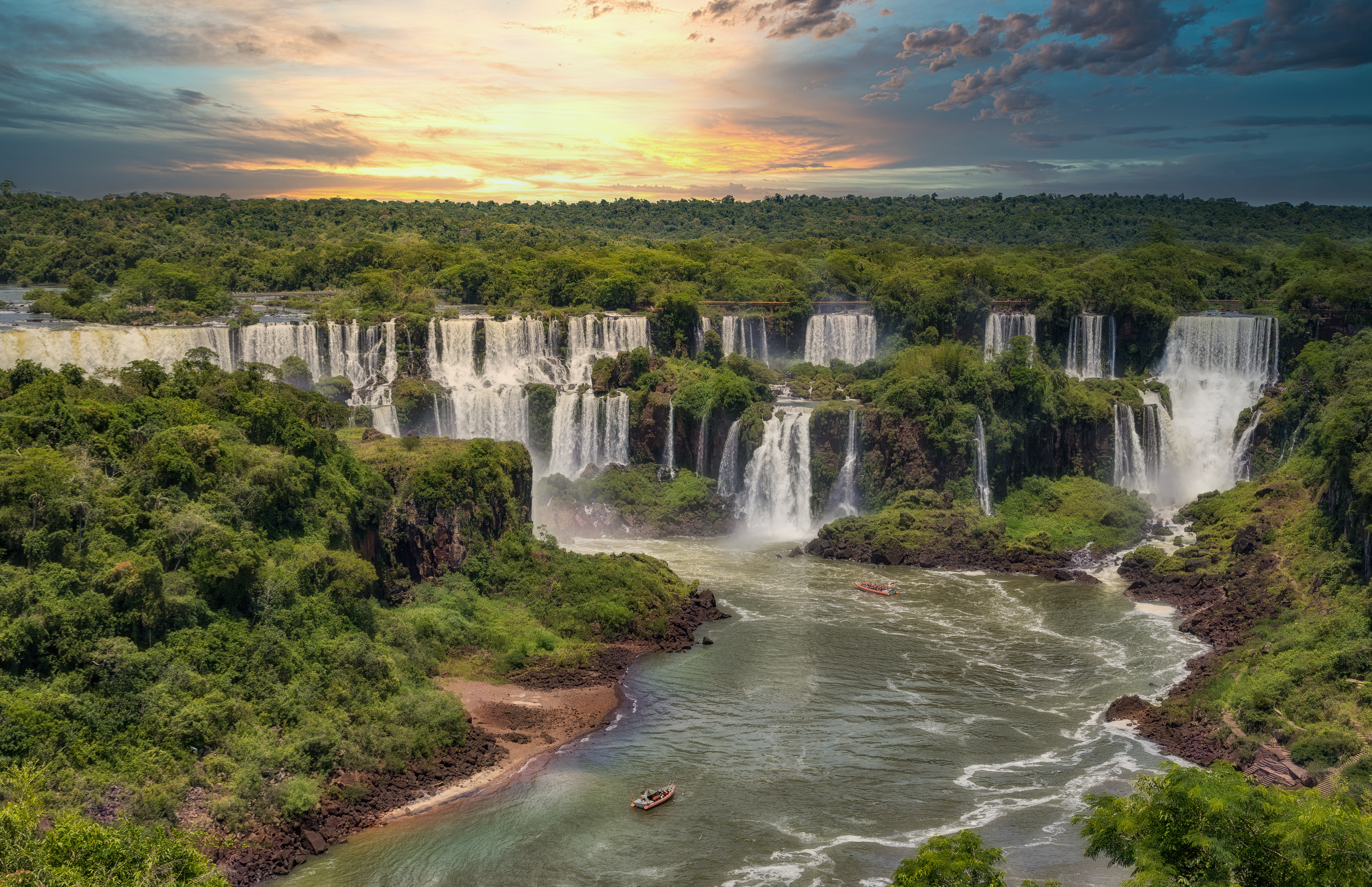 Iguazu Falls Image